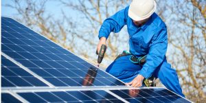 Installation Maintenance Panneaux Solaires Photovoltaïques à Villanova